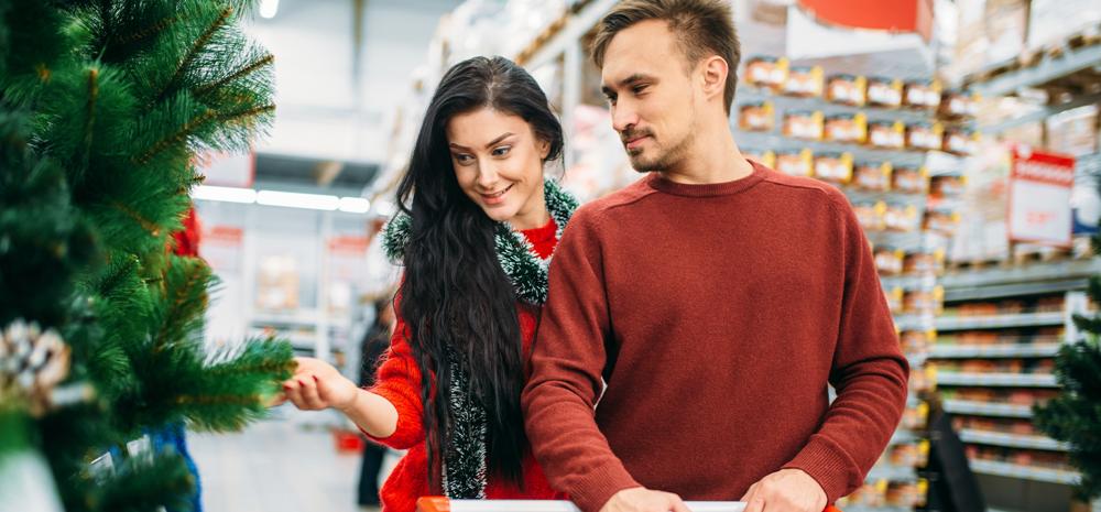 Vésperas do Natal e Ano Novo terão comércio aberto em horário especial em Cuiabá e VG