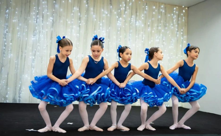 Aprendizado e diversão marcam apresentações dos alunos da International School neste fim de ano