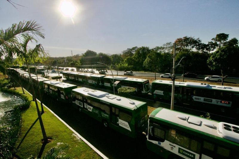 Cuiabá se destaca por modernizar frota de ônibus com ar-condicionado e tecnologia de ponta