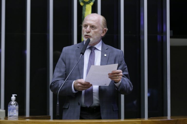 Proposta prevê compensação de PIS/Cofins para produtor de arroz