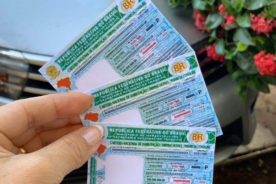 Governo de MT regulamenta CNH gratuita para pessoas com baixa renda 