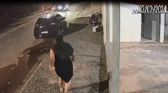 Chefe de gabinete atropela homem após discussão em Nobres 