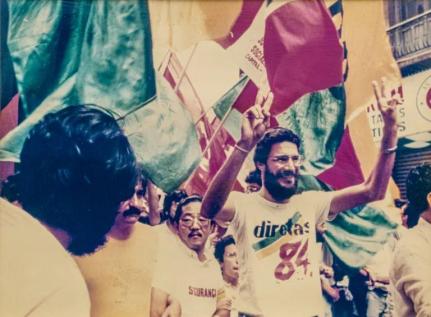 Estréia nesta terça filme que conta trajetória de Dante de Oliveira; entrada franca 