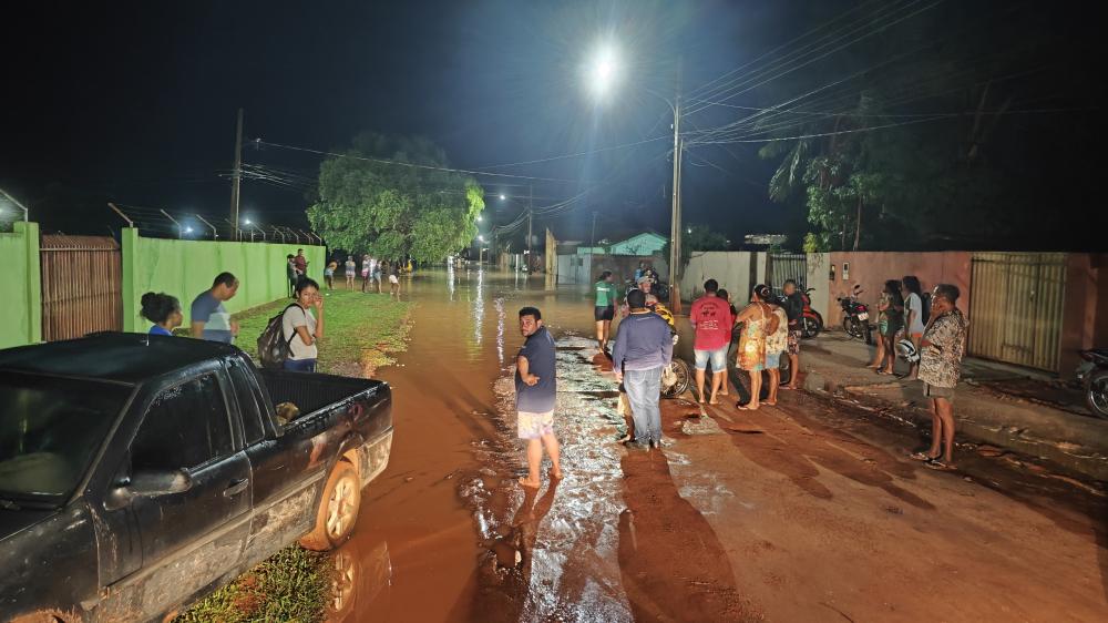 Prefeitura de Cáceres decreta situação de calamidade após temporal atingir cidade 