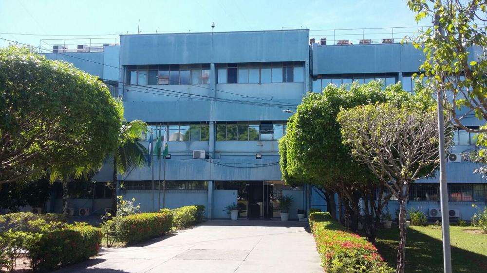 Governo do Estado abre processo seletivo com salários de até R$ 13,9 mil 