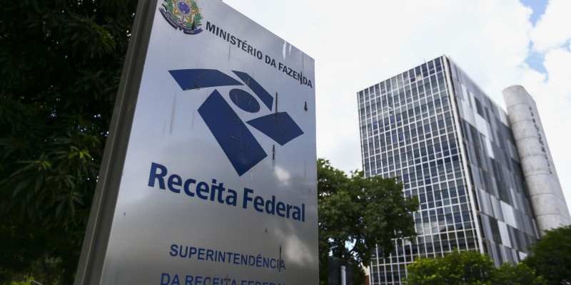 Arrecadação federal cresce 12,9% e bate recorde em setembro