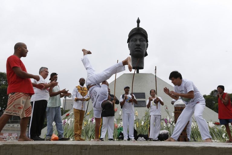 Comissão discute políticas públicas para a capoeira
