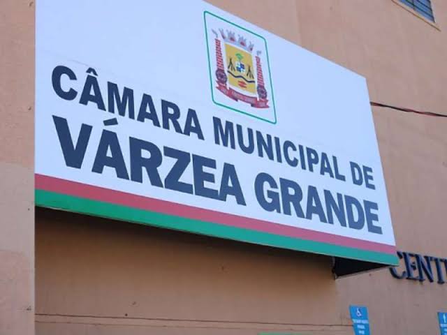 Suplente troca de partido e vereador perde o sono e se revolta em ninho tucano