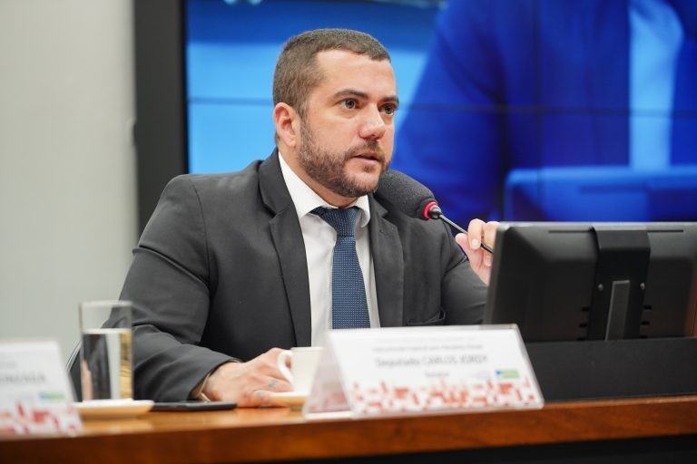 CCJ aprova anteprojeto que endurece regras para progressão de regime