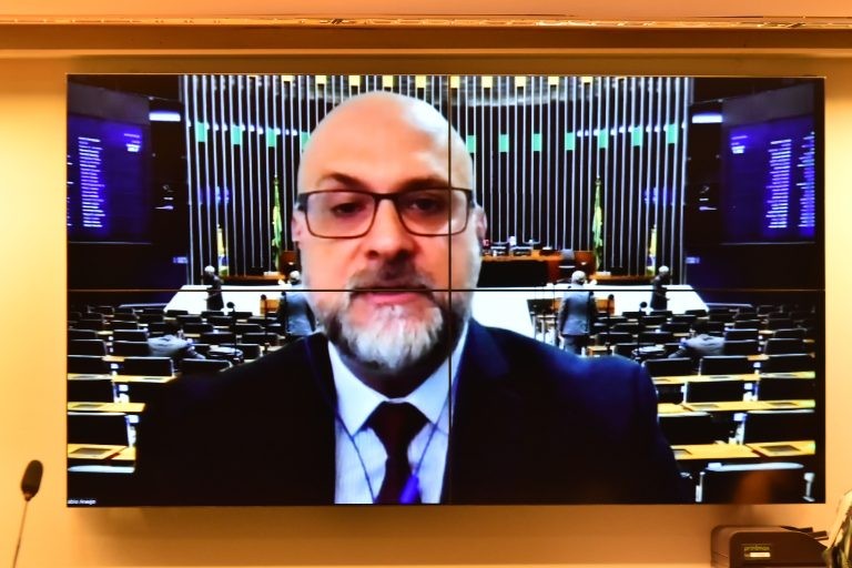 Criação de moeda digital brasileira dependerá de análise do Congresso