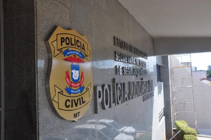 Polícia Civil instaura inquérito para apurar conduta de motorista que destruiu manifestação em homenagem a vítimas da Covid-19