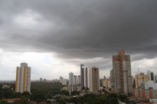 Alertas do Inmet preveem chuva para o fim de semana em todo o Estado