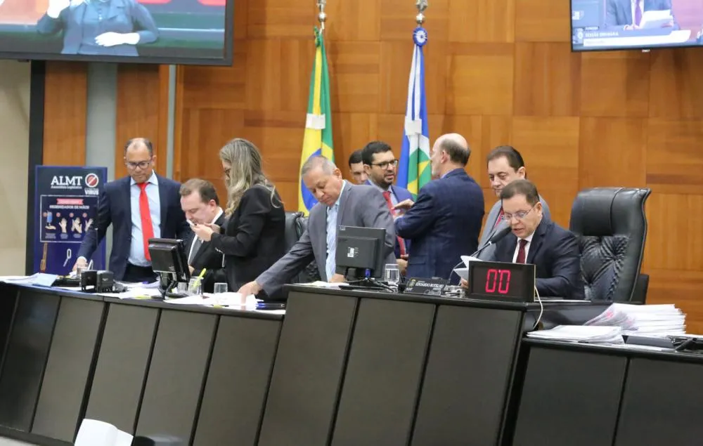 Assembleia aprova projeto que prevê ajuda de R$ 50 milhões para Rio Grande do Sul 