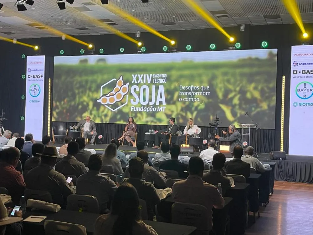 Fenômeno La Niña prevê chuvas em outubro sem atraso, diz meteorologista