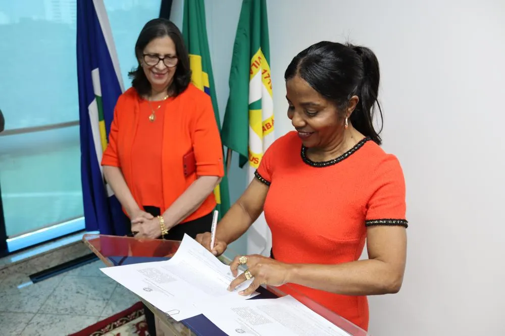 TRE e TRT firmam parceria para tratamento de denúncias de assédio eleitoral