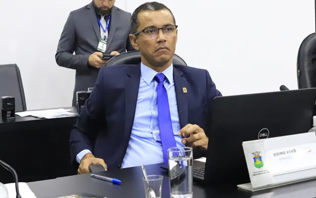 Vereador afirma que Emanuel tem "forte corpo jurídico em todas as esferas"