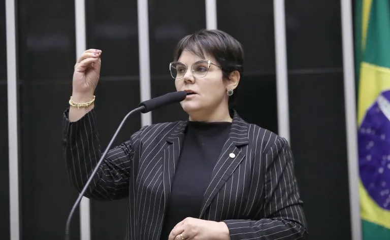 Comissão Externa na Câmara inicia investigação sobre crise dos yanomamis