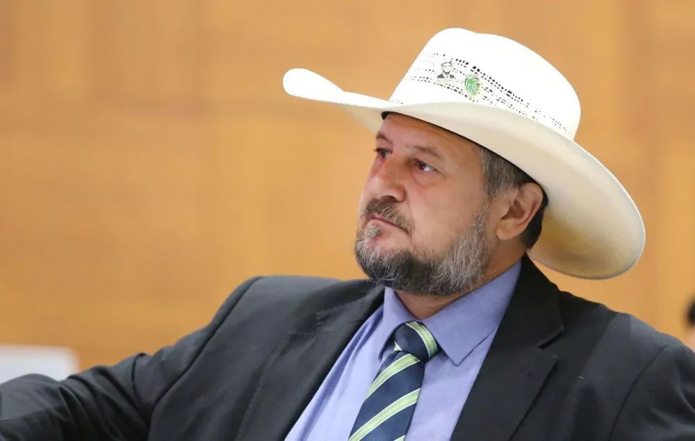 Cattani aprova moção de repúdio a declaração de Lula sobre bebê fruto de estupro ser 'monstro'; Barranco, Lúdio, Juca e Botelho são contra