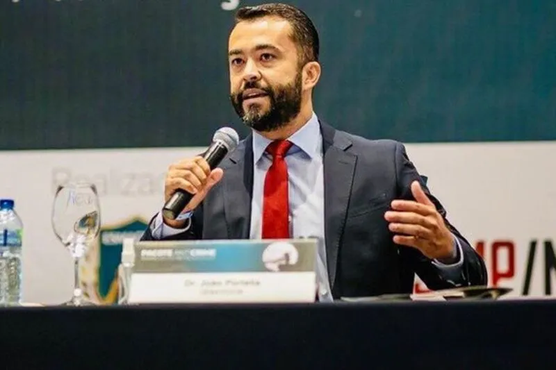 Justiça decreta prisão de filho e nora de ex-deputado por envolvimento em esquema de corrupção 