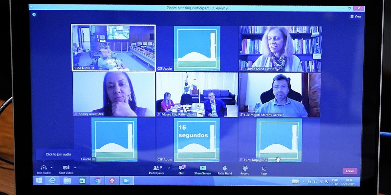 Especialistas apontam caminhos para recuperar a educação do país