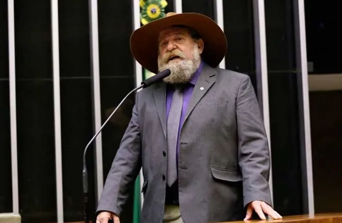 “Vocês estão acreditando em Papai Noel?, diz Nelson Barbudo sobre Plano Safra recorde de Lula