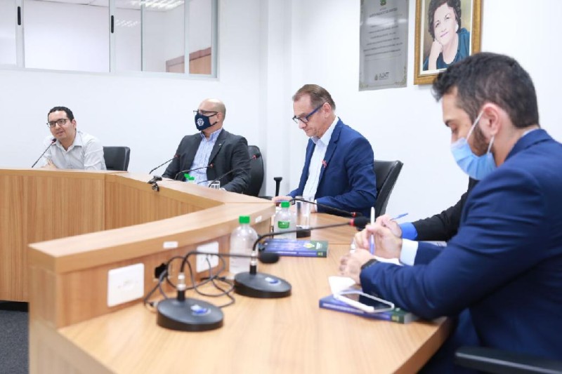 Sefaz apresenta orçamento de 2022 em audiência pública na Assembleia