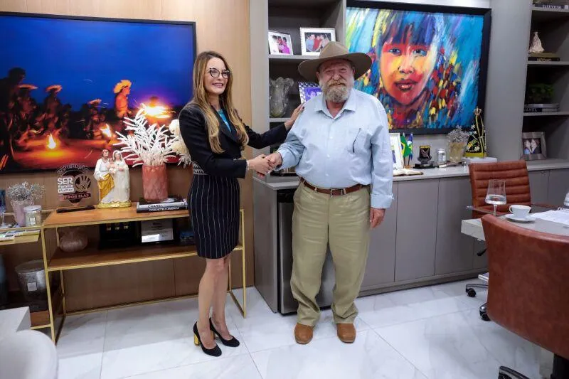 Barbudo aceita desafio de Virginia e defenderá o direito das Mulheres em Brasília