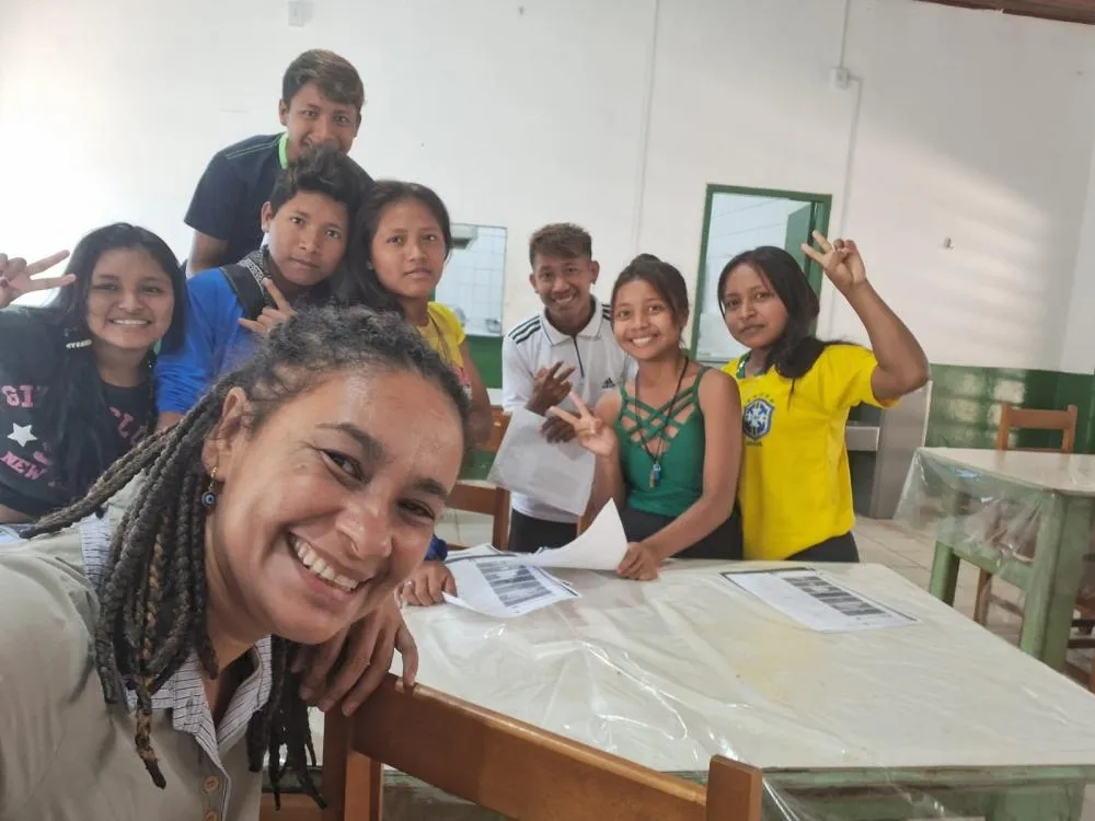 Mesmo com volta às aulas, crianças indígenas Warao continuam sem escola 