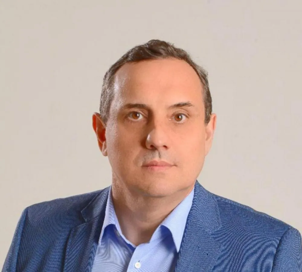 Pensar local e agir global o desafio do comércio cuiabano 