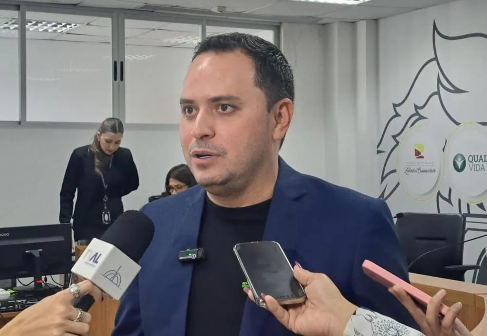 CCJ aprova projeto de Diego que proíbe assédio de operadoras de telefonia a consumidores