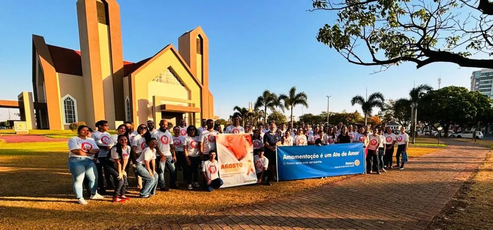 Agosto Dourado termina com caminhada organizada pelo Hospital São Lucas