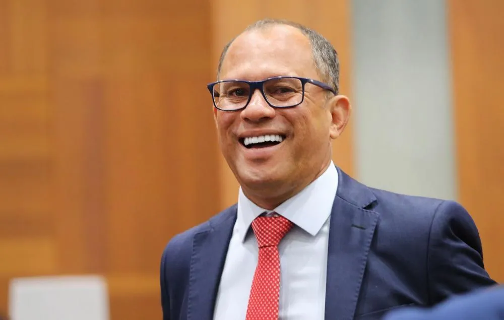 Deputados derrubam veto e Fábio Tardin garante refeições acessíveis em hospitais de MT