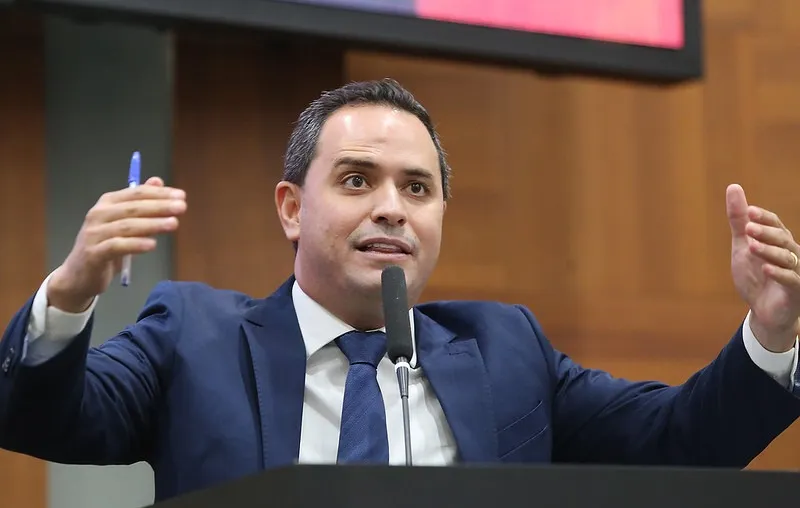 Projeto de Diego Guimarães quer incluir teste de mutação genética para prevenção do câncer em mulheres