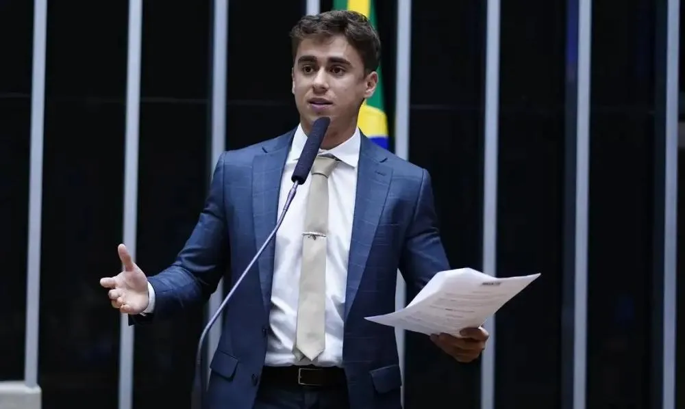Nikolas quer prisão para casos como o “educar com c*”