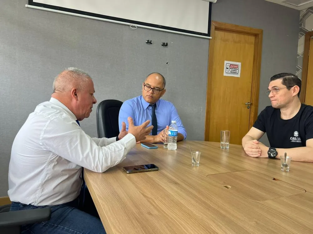 Eduardo Magalhães articula estratégias para evitar especulações imobiliárias e desenvolver Cuiabá verticalmente