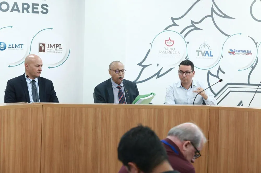 Orçamento do Estado de R$ 37,076 bilhões para 2025 é discutido na ALMT