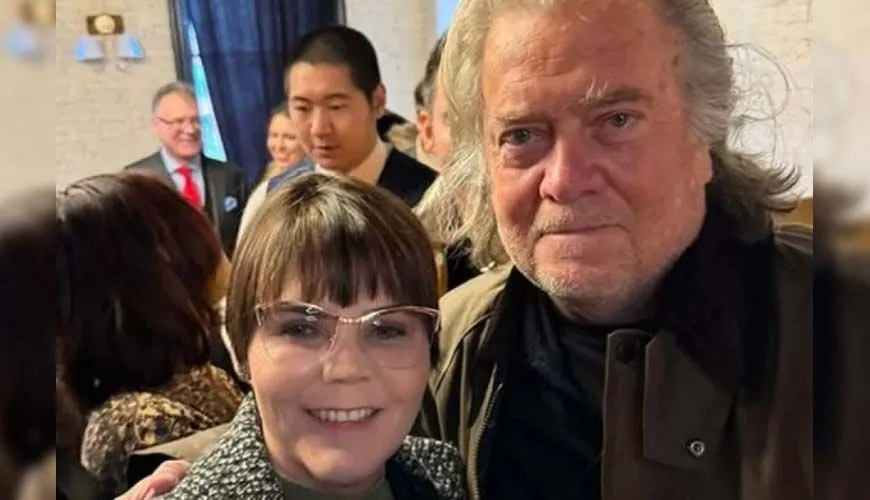 Nos EUA para posse presidencial, deputada de MT se encontra com conselheiro de Trump