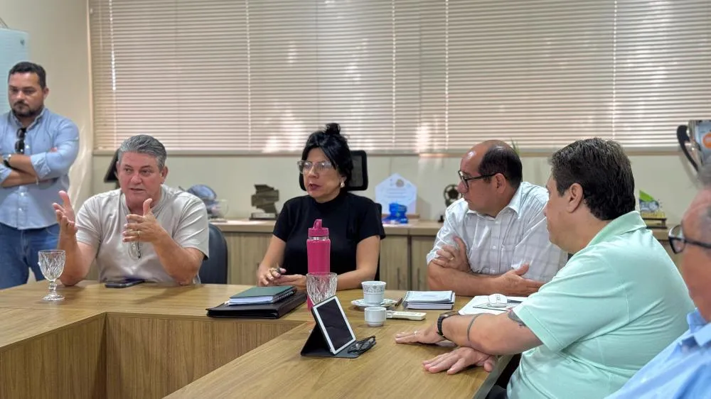 Deputado Moretto reforça parcerias e acompanha obras durante agenda em Cáceres