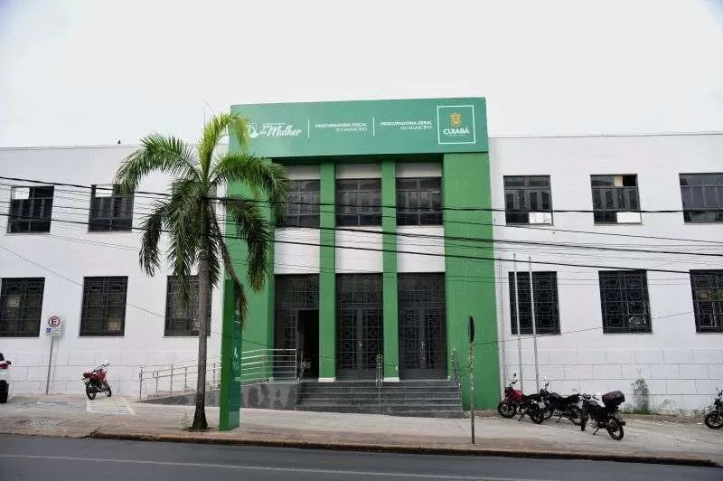 Prefeito da Capital sanciona lei que cria Procuradoria de Assuntos da Saúde de Cuiabá