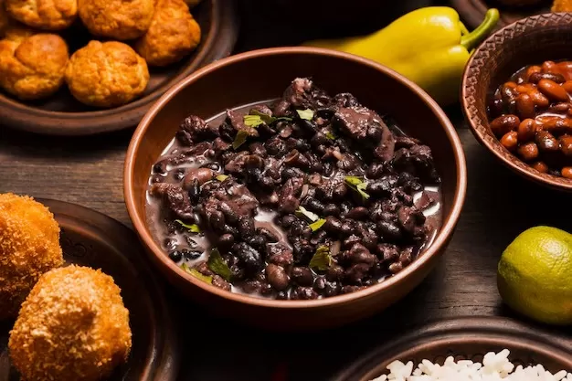 Feijoada do Bem une sabor e solidariedade em prol da AACCMT 