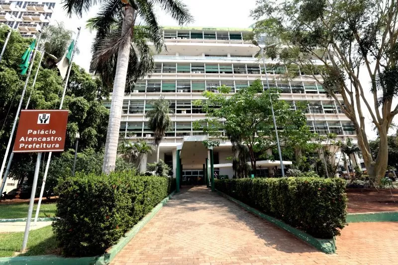 Prefeitura de Cuiabá paga aposentados, pensionistas e movimenta R$ 27,4 milhões