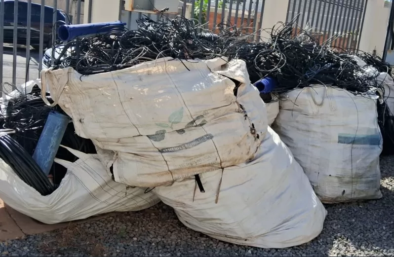 Energisa em parceria com prefeituras e empresas de telecomunicação iniciam limpeza de cabos irregulares