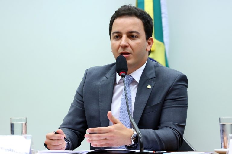 Projeto prevê desconto na conta de luz para abrigo de proteção animal