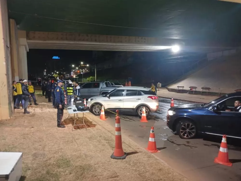 Operação Lei Seca prende oito motoristas por embriaguez e remove 48 veículos em Cuiabá