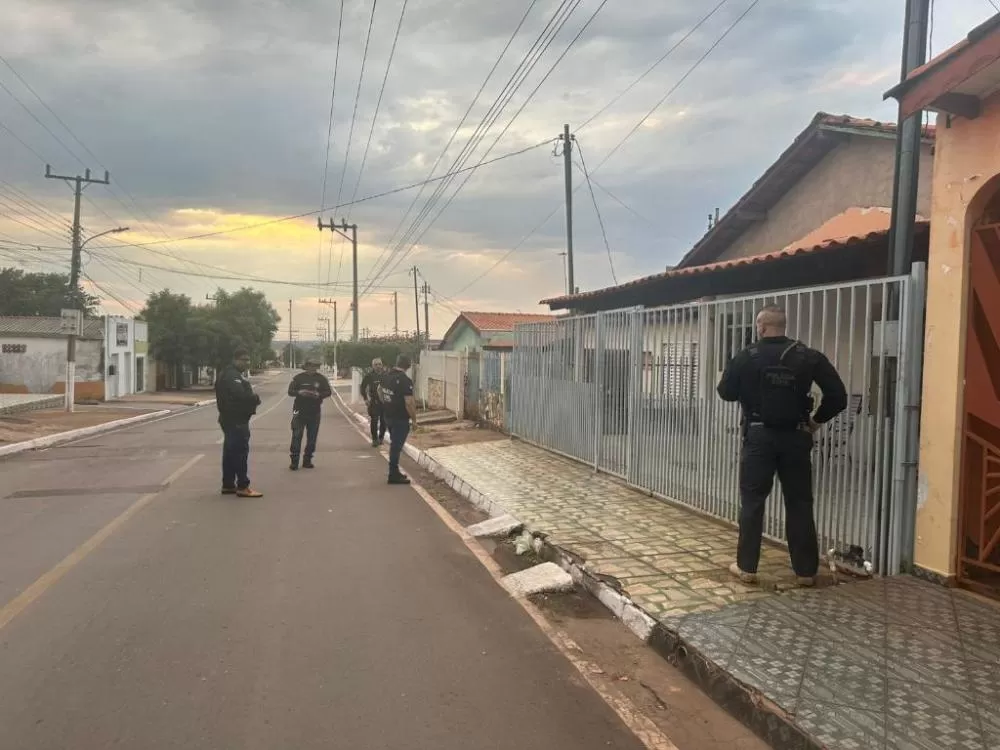 Operação mira facção criminosa que comandava tráfico no interior 