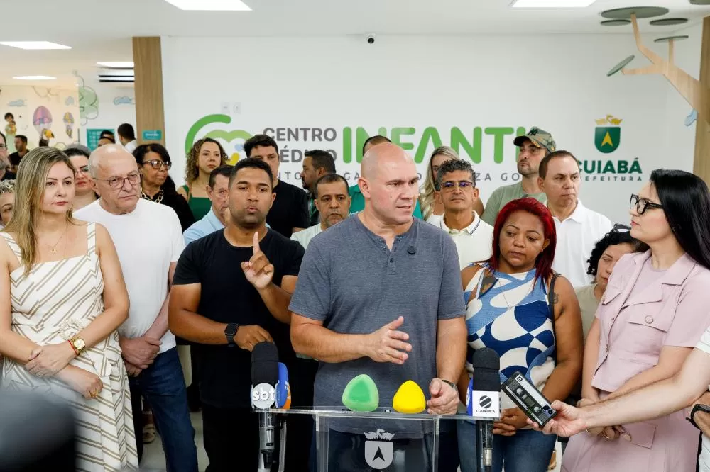 Abilio cogita terceirizar serviços da saúde se houver greve por corte na insalubridade