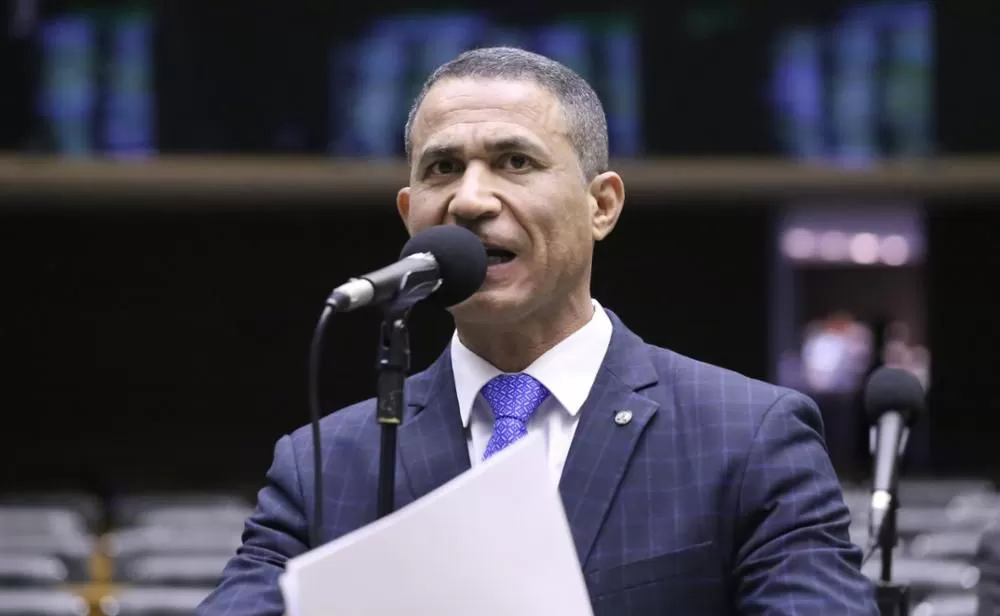 Coronel Assis apresenta PL para impedir saída de criminosos perigosos da solitária