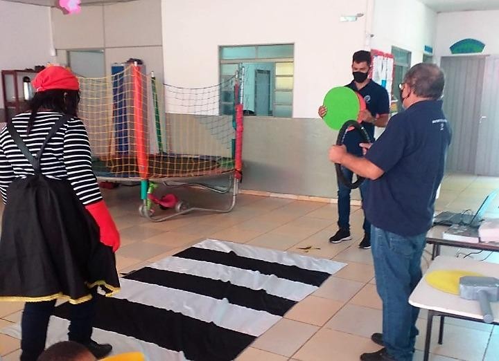 Detran leva informações de segurança no trânsito para crianças de creche municipal