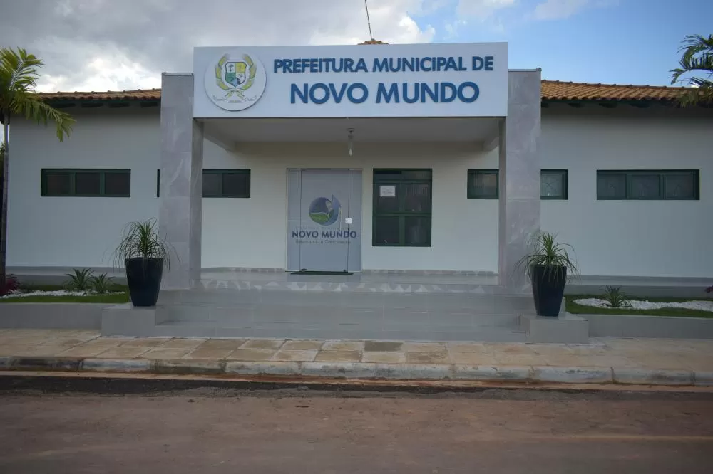 Primeira-dama, vereador e familiares são investigados por fraudes em concurso