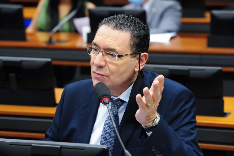 Comissão especial aprova manutenção de benefícios fiscais para empresas de tecnologia